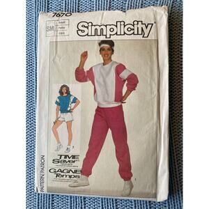 Simplicity sewing pattern  7670 80s separates sweat suit small